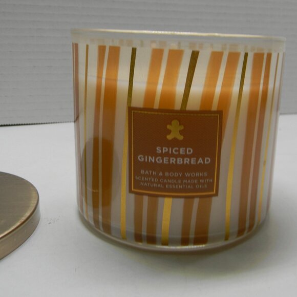 Bath & Body Works Spiced Gingerbread 3 Wick Candle Christmas Holiday NEW - Picture 3 of 4